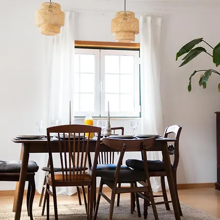Johnny's Casa Apartment